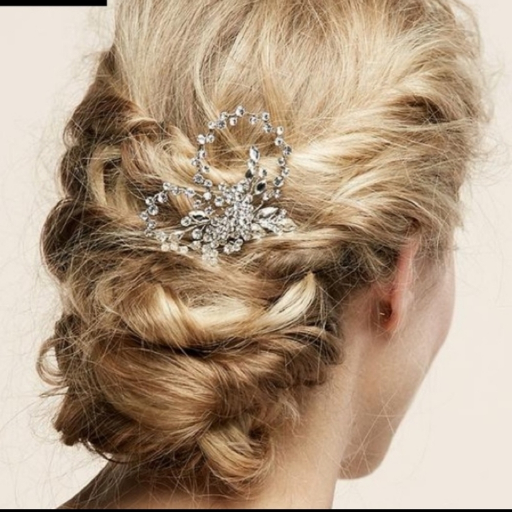 Untamed Petals by Amanda Judge Valentina Hair Comb